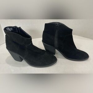 Faded Glory Womens Size 7.5 Black Faux Suede Ankle Boots Fashion Booties